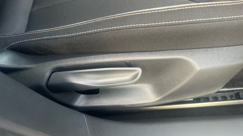 Skoda Kamiq 1.5 TSI SE 5dr DSG Petrol Hatchback